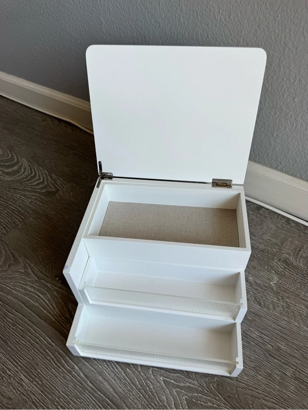 Umbra Malibu Storage Box Jewelry Organizer in White